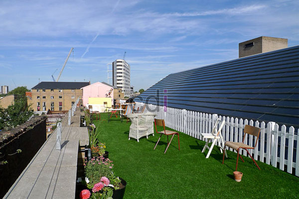 Cara Membuat Taman di atas Dak dengan Rumput Sintetis