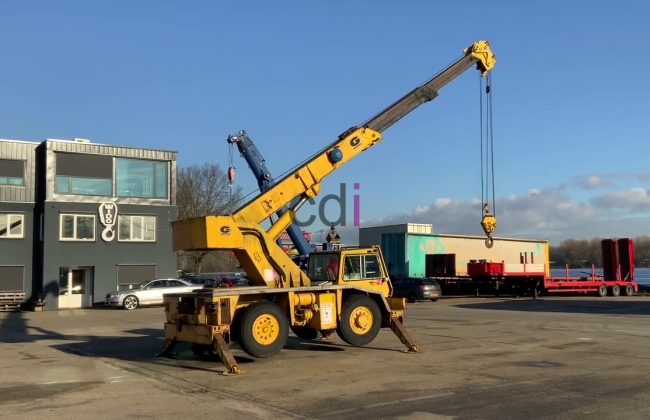 Sewa Crane di Cibatu Purwakarta Per Jam