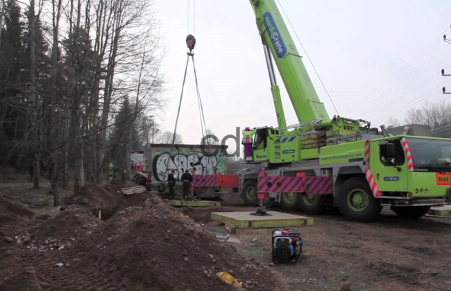 Sewa Crane di Tugu Depok Per Jam
