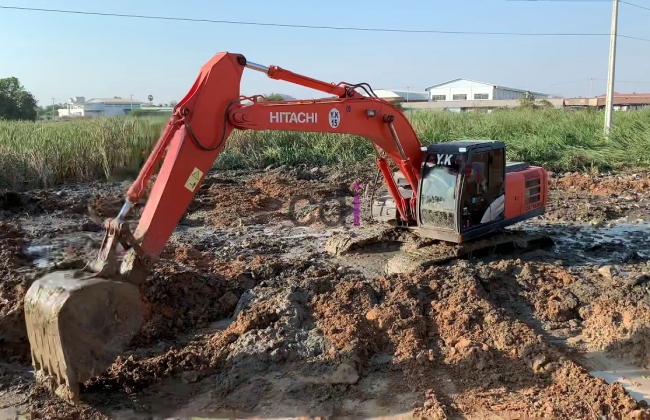 Tempat Sewa Excavator di Gelora Jakarta Terdekat