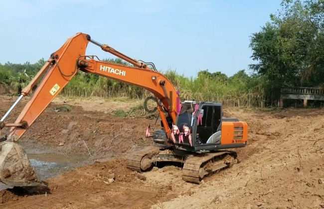 Tempat Sewa Excavator di Pamulang Tangerang Terdekat