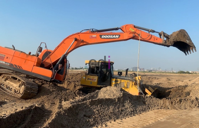 Tempat Sewa Excavator di Telukjambe Karawang Terdekat