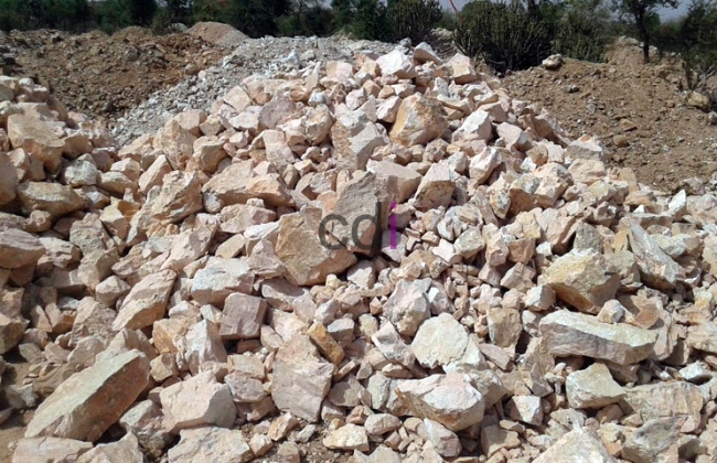 Jual Material Batu Limestone/Batu Kapur di  Karet Jakarta Gratis Ongkir
