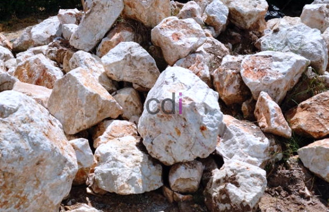 Jual Material Batu Limestone/Batu Kapur di Ciputat Timur Tangerang Gratis Ongkir